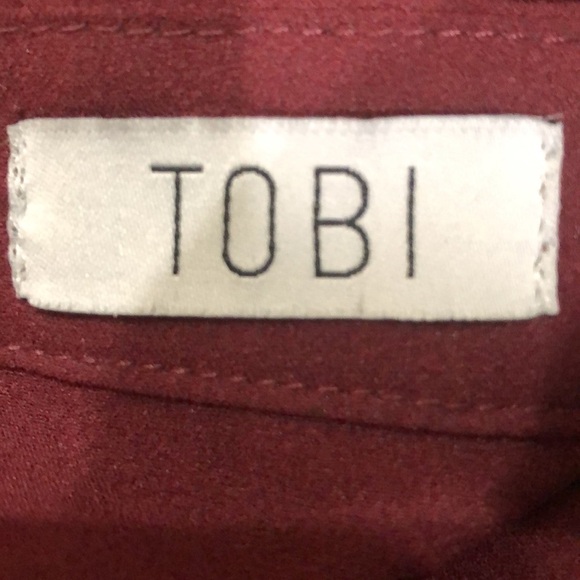 Tobi Dress Size Small Maroon Red Long Sleeve Faux Wrap Tulip Hem - Picture 5 of 9